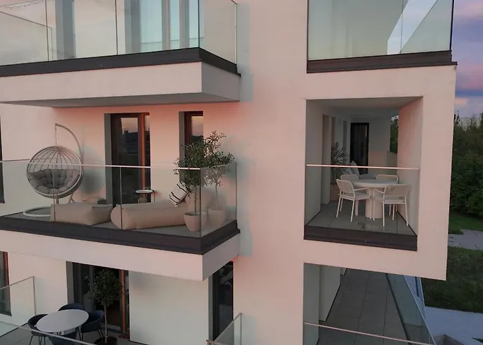 Apartment Centrum Sunset - Dwa Balkony & Darmowy Parking Podziemny & Stare & Galeria & Widok & Planetarium & Centrum Miasta Olsztyn (Warmian-Masurian)